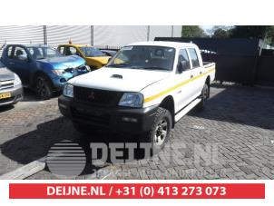 Mitsubishi L200 Tussenas voor 4x4 O317233 Donorvoertuig