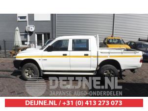 Mitsubishi L200 96-