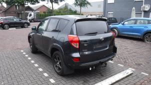 Toyota Rav-4 06-