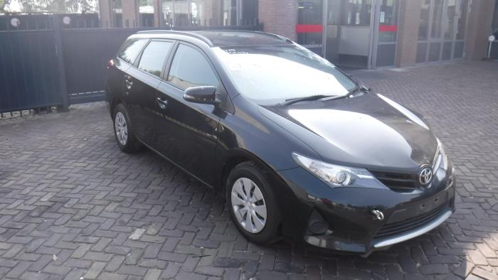 Toyota Auris Airco Condensor O346133 Donorvoertuig