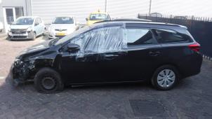 Toyota Auris 13-