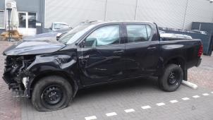 Toyota Hilux 15-