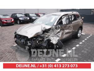 Nissan Qashqai+2 08-