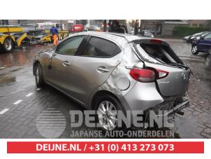 Mazda 2 15-