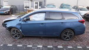 Toyota Auris 13-