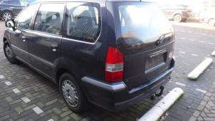 Mitsubishi Space Wagon 99-