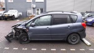 Toyota Corolla Verso 02-
