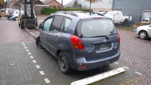 Toyota Corolla Verso 02-