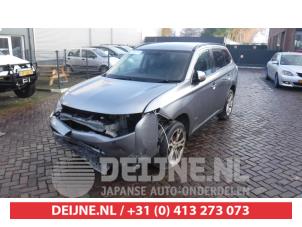 Mitsubishi Outlander 12-