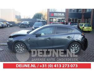 Mazda 3 13-