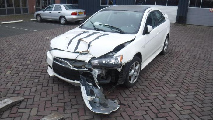 Mitsubishi Lancer Start/Stop computer O402567 Donorvoertuig
