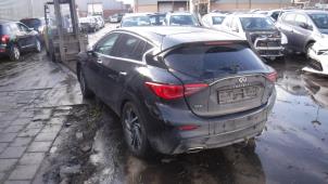 Infiniti Q30 15-