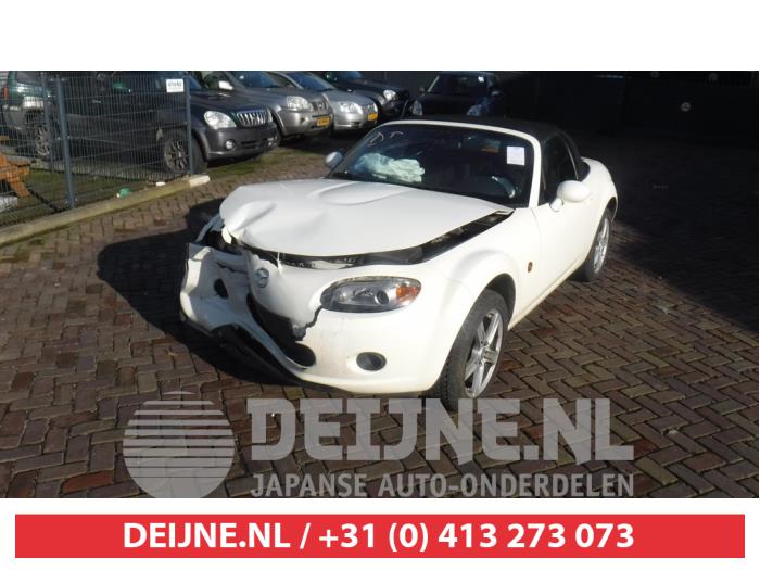 Mazda MX-5 Getriebe Halterung O373375 Spenderfahrzeug