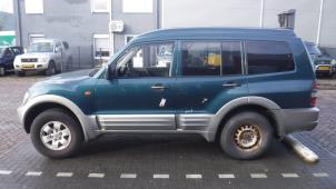 Mitsubishi Pajero 00-