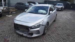 Hyundai I30 Tailgate reflector, left O296963 Donor vehicle