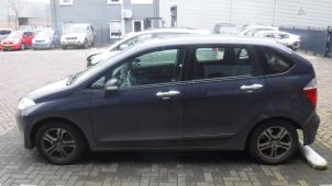 Honda FR-V 05-