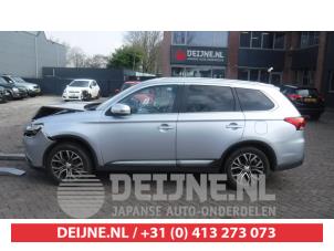 Mitsubishi Outlander 12-