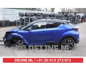 Toyota C-HR 16-