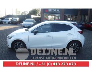 Mazda 2 15-