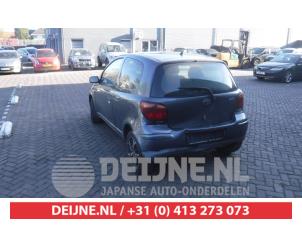 Toyota Yaris 1 00-