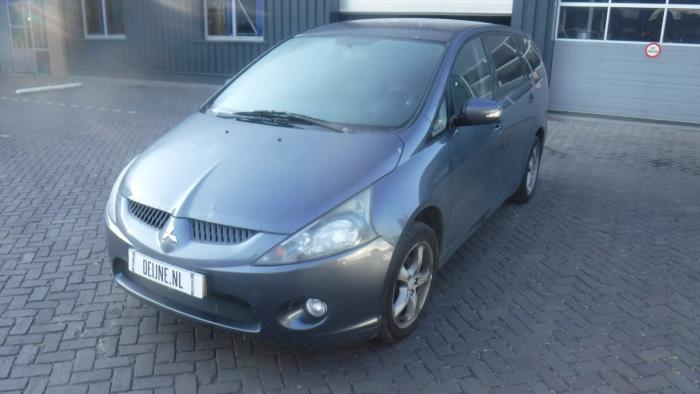 Mitsubishi Grandis Koelvin O341979 Donorvoertuig