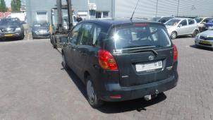 Toyota Corolla Verso 02-