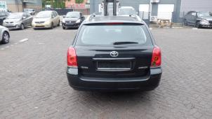 Toyota Avensis 03-