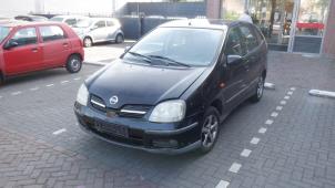 Nissan Almera Tino Draagarm onder links-voor O381219 Donorvoertuig