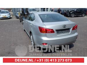Lexus IS 05-
