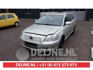 Toyota Avensis Front drive shaft, left O318611 Donor vehicle