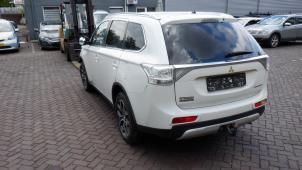Mitsubishi Outlander 12-