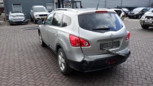 Nissan Qashqai+2 08-