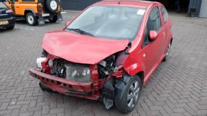 Toyota Aygo Schokdemper rechts-achter O396475 Donorvoertuig