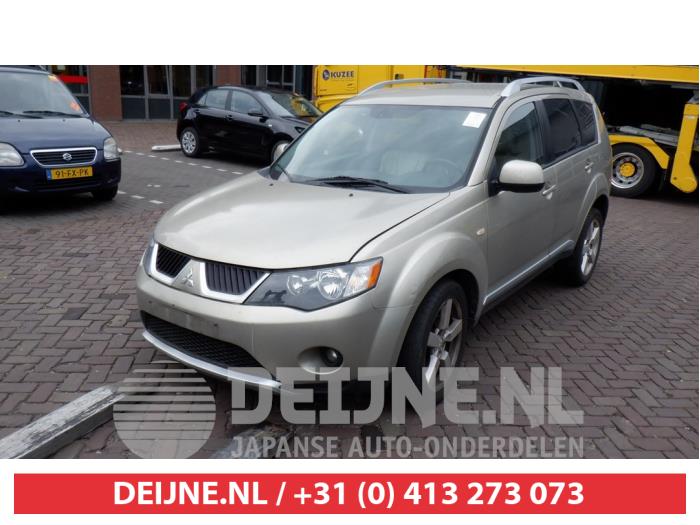 Mitsubishi Outlander Dynamo O358822 Spenderfahrzeug