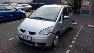 Mitsubishi Colt Auspuff Zwischenrohr O369907 Spenderfahrzeug