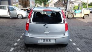Mitsubishi Colt 04-
