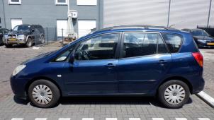Toyota Corolla Verso 02-
