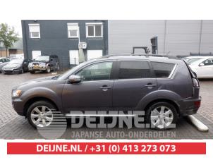 Mitsubishi Outlander 07-