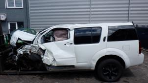 Nissan Pathfinder 05-