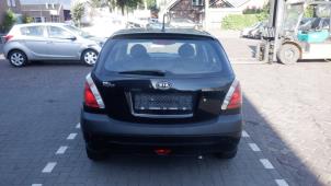 Kia Rio 06-