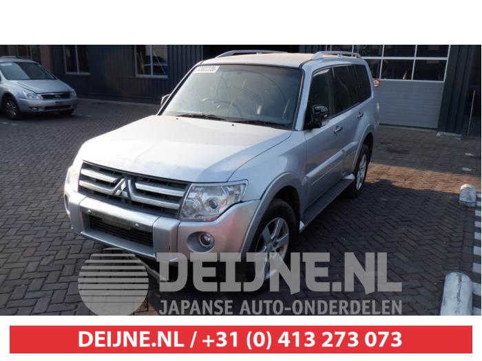 Mitsubishi Pajero Automatic gearbox computer O343302 Donor vehicle