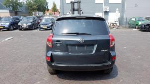 Toyota Rav-4 06-