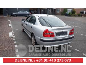 Mitsubishi Carisma 99-