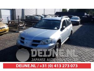 Mitsubishi Outlander Buitenspiegel rechts O284053 Donorvoertuig