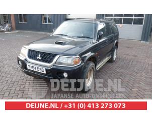 Mitsubishi Pajero Buitenspiegel links O282730 Donorvoertuig