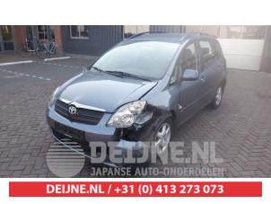 Toyota Corolla Verso Koplamp rechts O267336 Donorvoertuig