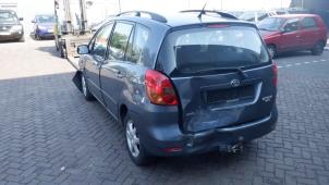Toyota Corolla Verso 02-