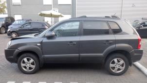 Hyundai Tucson 04-