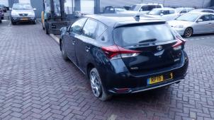 Toyota Auris 13-