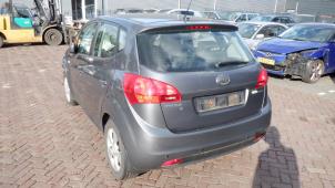Kia Venga 10-
